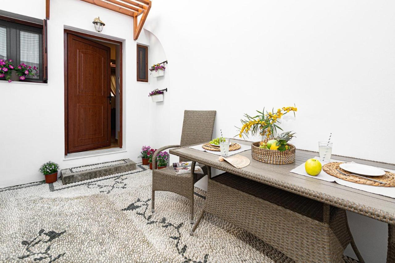 Villa Dafni - Lindos Екстер'єр фото